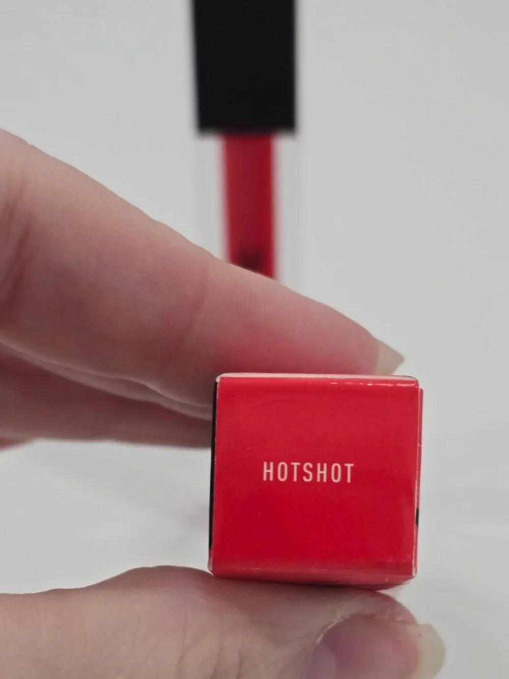 8/29 ✦ Hotshot Lip Gloss ✦ High‑Shine Buttery Red Cream Formula 4.5mL NWT